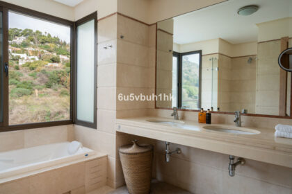 cf66f779b8dee9f3c3318df0d95b12d8 - 30