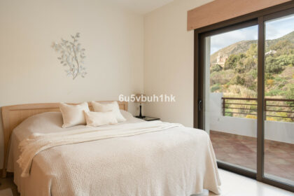 cf66f779b8dee9f3c3318df0d95b12d8 - 33