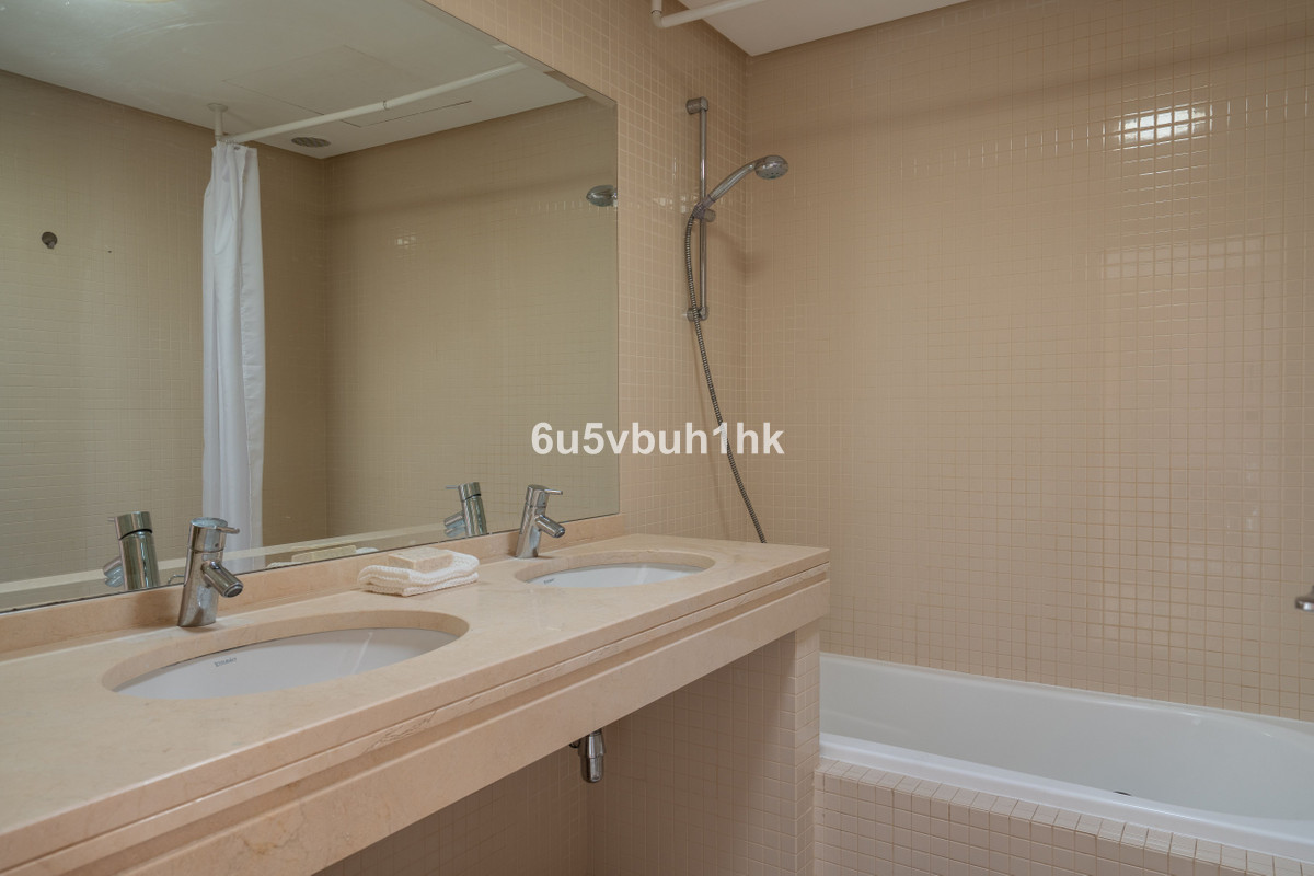 cf66f779b8dee9f3c3318df0d95b12d8 - 37