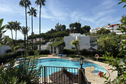 cfce7b0b451928f88c11e240d62380e8 - 13