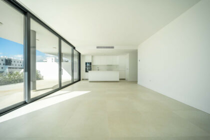 d000a4842a507ad234dc720829c9edba - 13