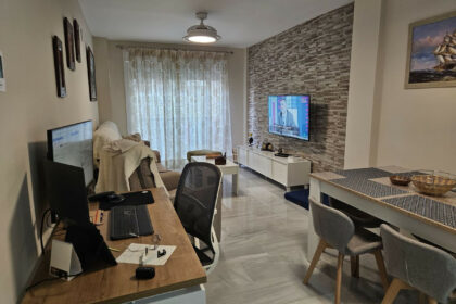 d2ab47eca375795f7e1e6b859c86261b - 1