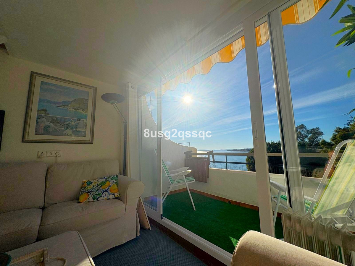 d3977c06d8daa46f25cf10543b02cde0 - 11