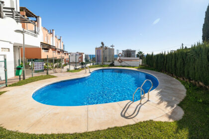 d463444edd76f8017f79b92f4bf04fc1 - 28