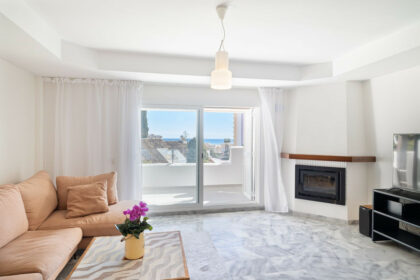 d463444edd76f8017f79b92f4bf04fc1 - 4