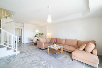 d463444edd76f8017f79b92f4bf04fc1 - 6