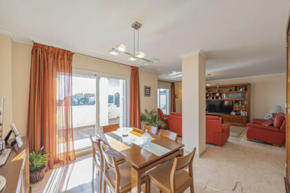 d4bfacd911975a70c0fa7f9e7b1bd8d1 - 11