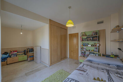 d4bfacd911975a70c0fa7f9e7b1bd8d1 - 20