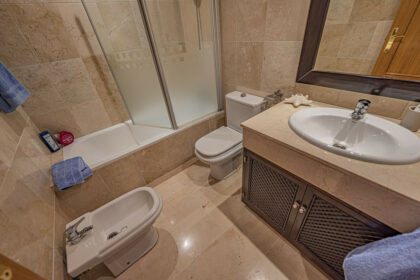 d4bfacd911975a70c0fa7f9e7b1bd8d1 - 34