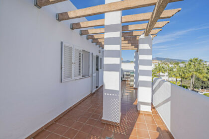 d4bfacd911975a70c0fa7f9e7b1bd8d1 - 42