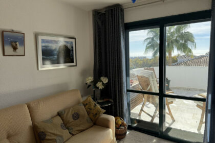 d6922d64e220b895e788586b379fe4f3 - 10