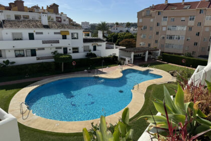 d6922d64e220b895e788586b379fe4f3 - 25