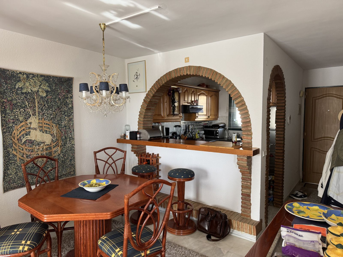 d6922d64e220b895e788586b379fe4f3 - 7