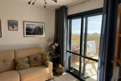 d6922d64e220b895e788586b379fe4f3 - 9