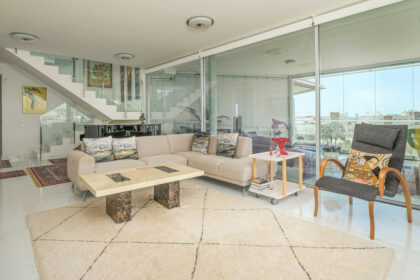 d79d0ba83bd399cc3a354a79eeadc539 - 3