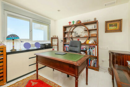 d79d0ba83bd399cc3a354a79eeadc539 - 7