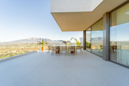 d7ac68cd2252d4341d84fefe68fc651f - 10