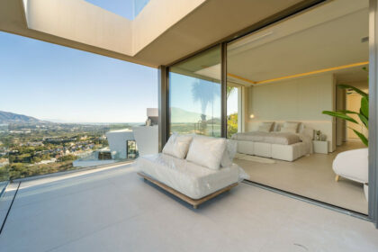 d7ac68cd2252d4341d84fefe68fc651f - 11