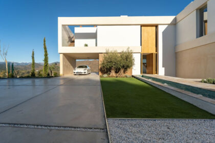 d7ac68cd2252d4341d84fefe68fc651f - 13