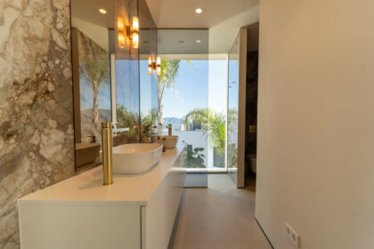 d7ac68cd2252d4341d84fefe68fc651f - 30