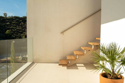 d7ac68cd2252d4341d84fefe68fc651f - 38