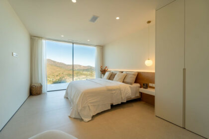 d7ac68cd2252d4341d84fefe68fc651f - 53