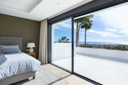 d91c4a86869689732e2811e64bce64a8 - 12