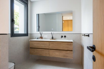 d91c4a86869689732e2811e64bce64a8 - 24