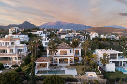 d91c4a86869689732e2811e64bce64a8 - 53