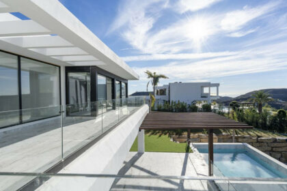 d9413957b601a7c149ce1776c325b523 - 13