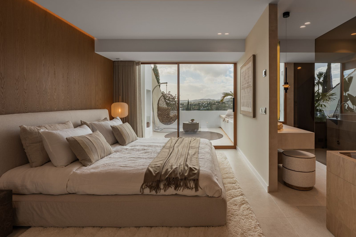 d9be799dd5c15fda62b9ccdd4c9d50f1 - 10