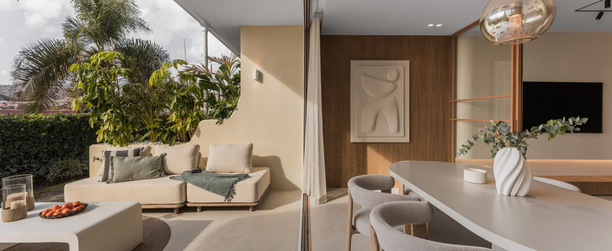 d9be799dd5c15fda62b9ccdd4c9d50f1 - 3