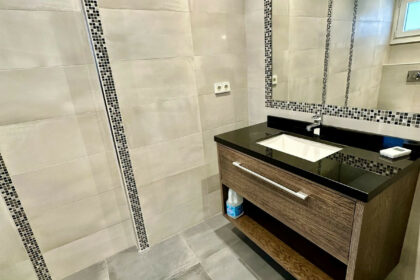 da34181918bedc8a3334088453512d31 - 18