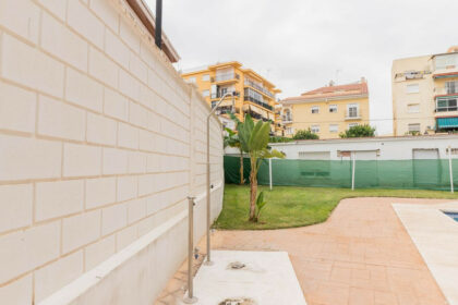 da6e7119a489c768b8b6df10d1661037 - 13