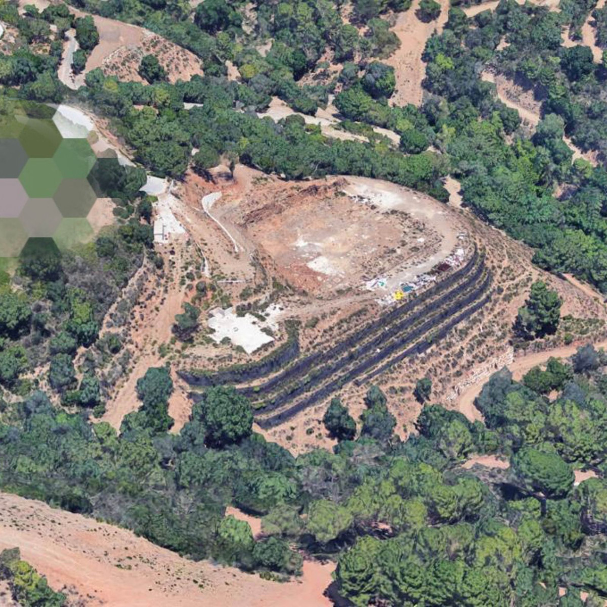 dae04da8c475e2383bb0622af273dcf0 - 1