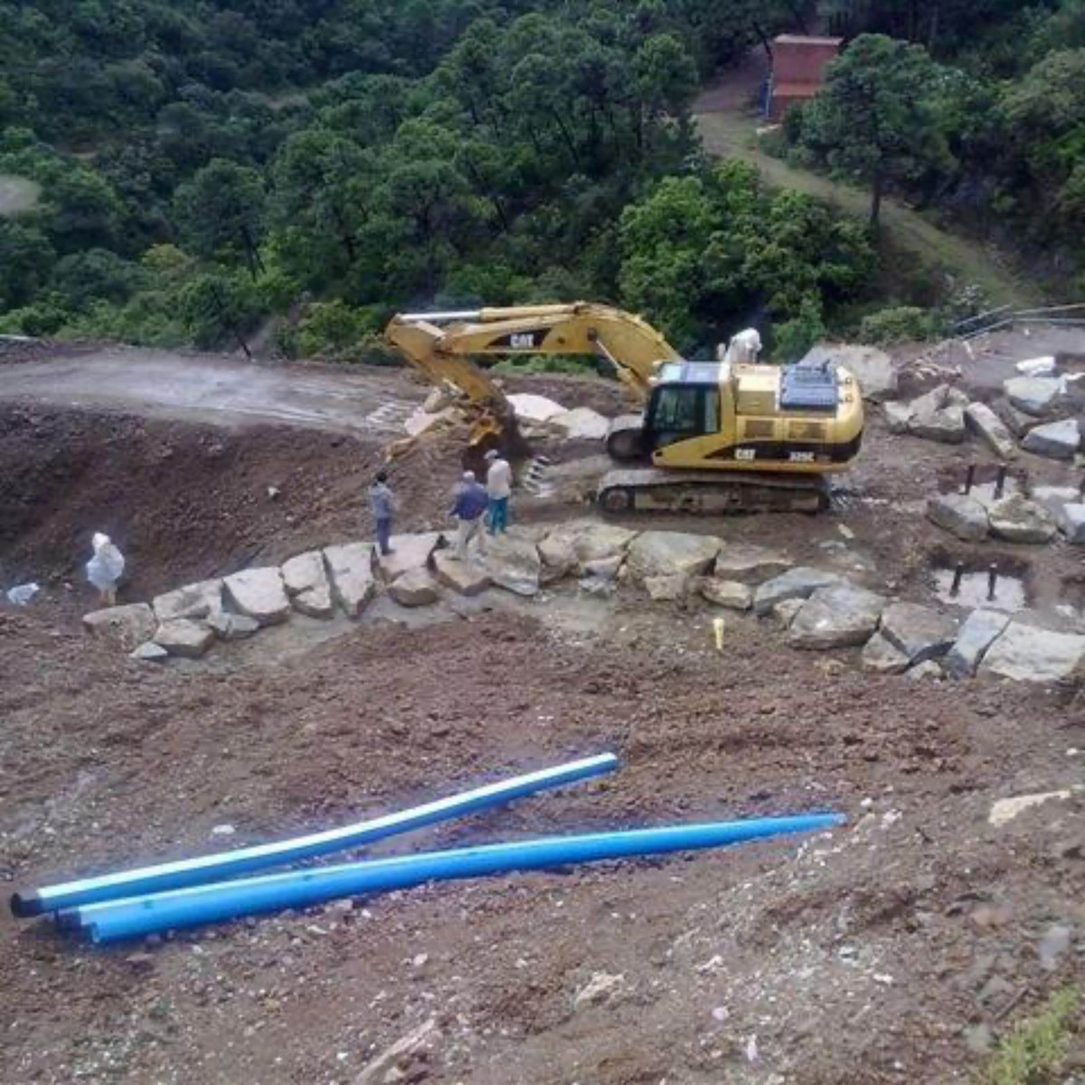 dae04da8c475e2383bb0622af273dcf0 - 4