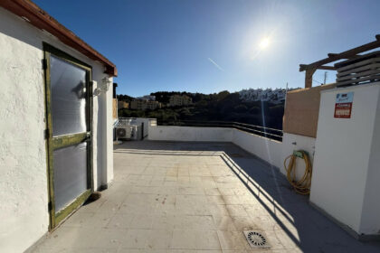 db739db69b1f32bbf15cb7deda224751 - 24