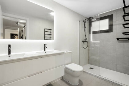 dc0eb815b2f9ee1d708171823185c6f6 - 19