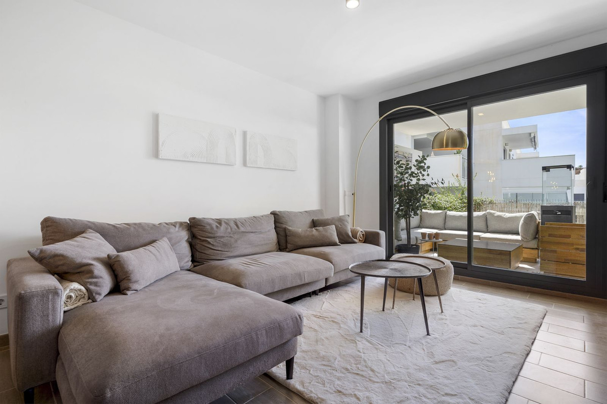 dc0eb815b2f9ee1d708171823185c6f6 - 3