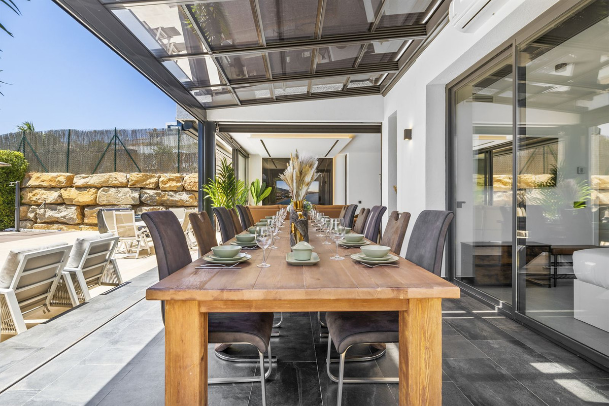 dc43a2dcbd4cfe84fd73d18ec0ac919c - 19