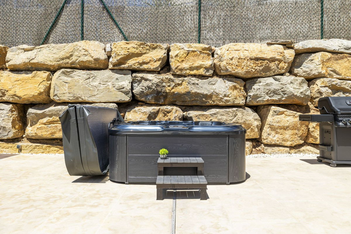 dc43a2dcbd4cfe84fd73d18ec0ac919c - 29