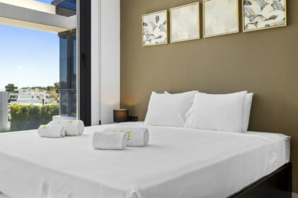 dc43a2dcbd4cfe84fd73d18ec0ac919c - 33