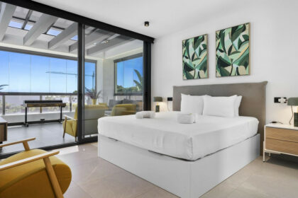 dc43a2dcbd4cfe84fd73d18ec0ac919c - 35