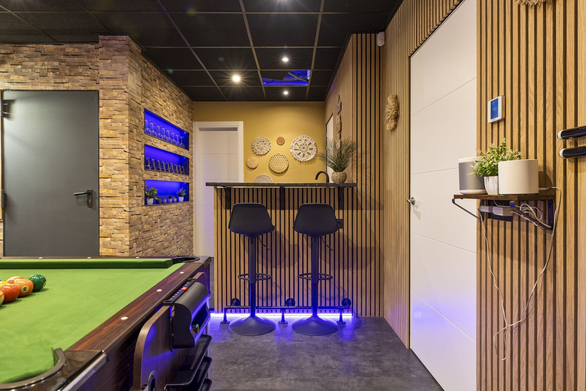 dc43a2dcbd4cfe84fd73d18ec0ac919c - 49