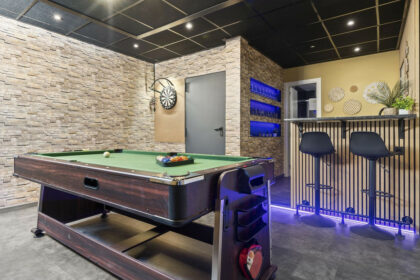 dc43a2dcbd4cfe84fd73d18ec0ac919c - 51