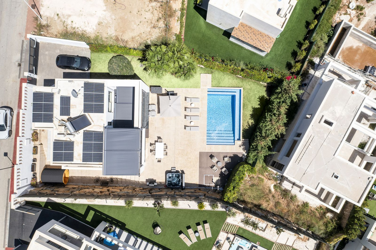 dc43a2dcbd4cfe84fd73d18ec0ac919c - 62