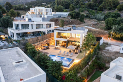 dc43a2dcbd4cfe84fd73d18ec0ac919c - 64