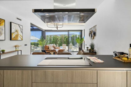 dc43a2dcbd4cfe84fd73d18ec0ac919c - 9