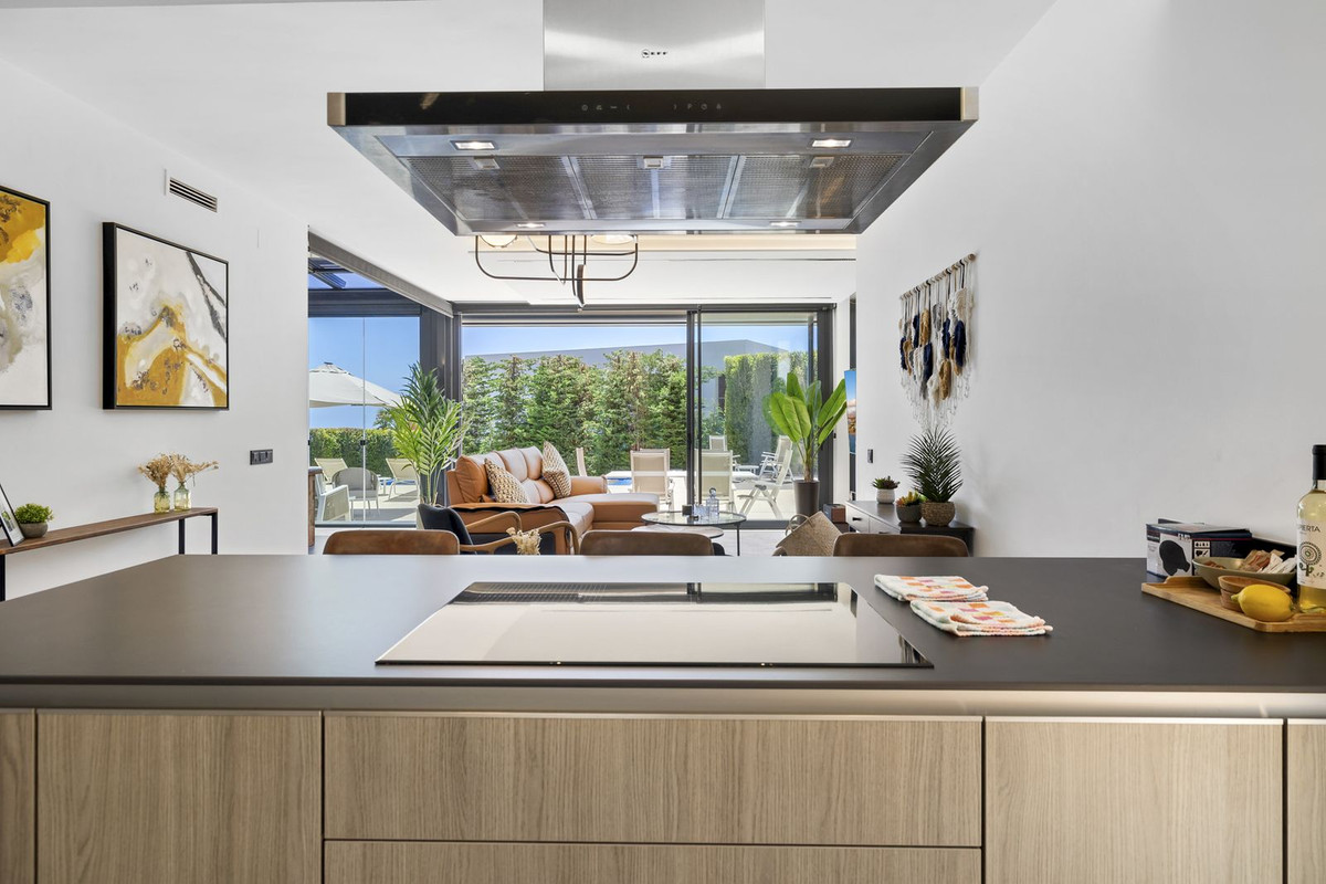 dc43a2dcbd4cfe84fd73d18ec0ac919c - 9