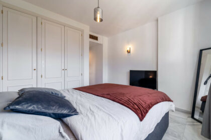 dc79d2629c8e72276bf95bbb5efa7e5e - 17